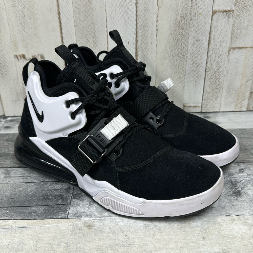 Nike Air Force Max 270 Mid Sz. 9.5